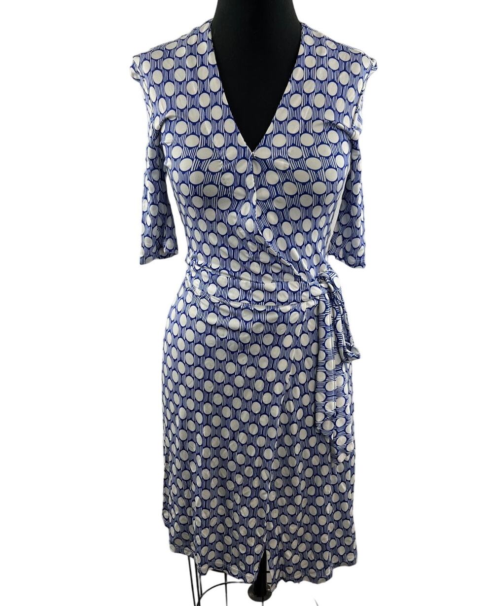 ROBERT GRAHAM Juliana Blue White Polka Dot Knee Length Wrap Dress Size 2